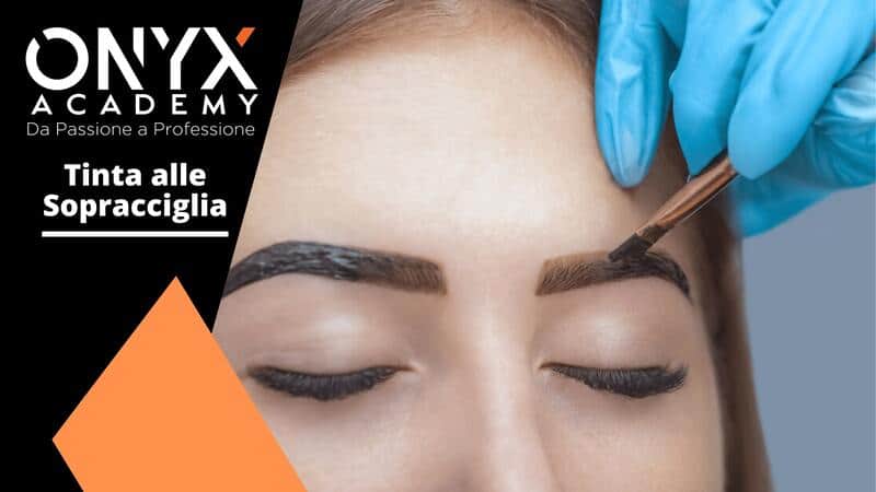 applicazione-sopracciglia-tinta