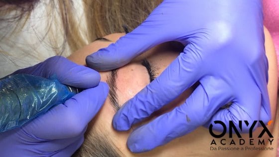 trucco-permanente-sopracciglia