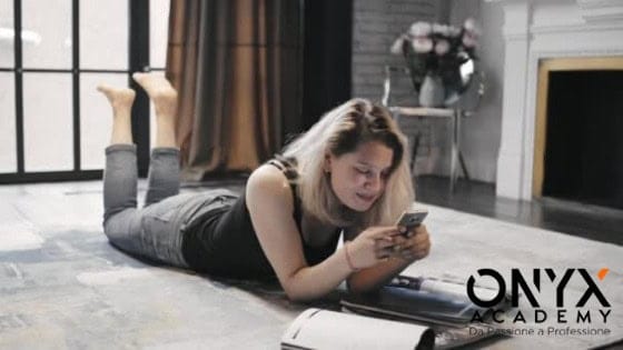 mangiarsi-le-unghie-corso-ricostruzione-unghie-online