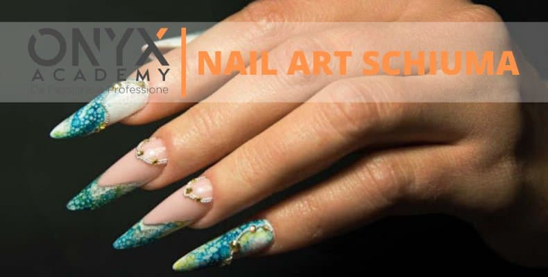 schiuma-nail-art