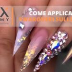 unghie-swarovski-come-applicare-sulle-unghie