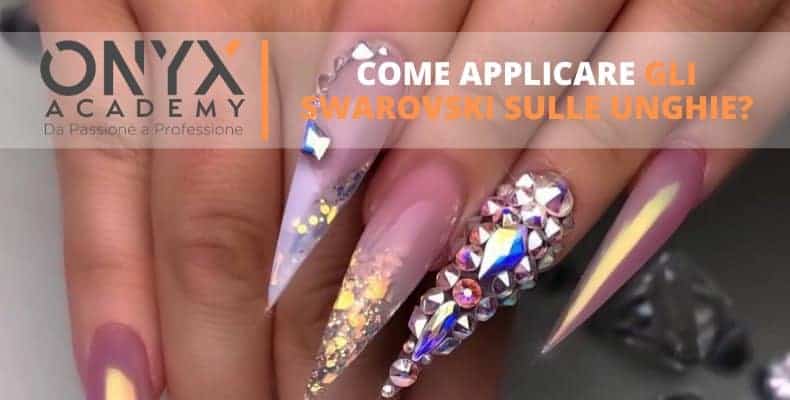 unghie-swarovski-come-applicare-sulle-unghie